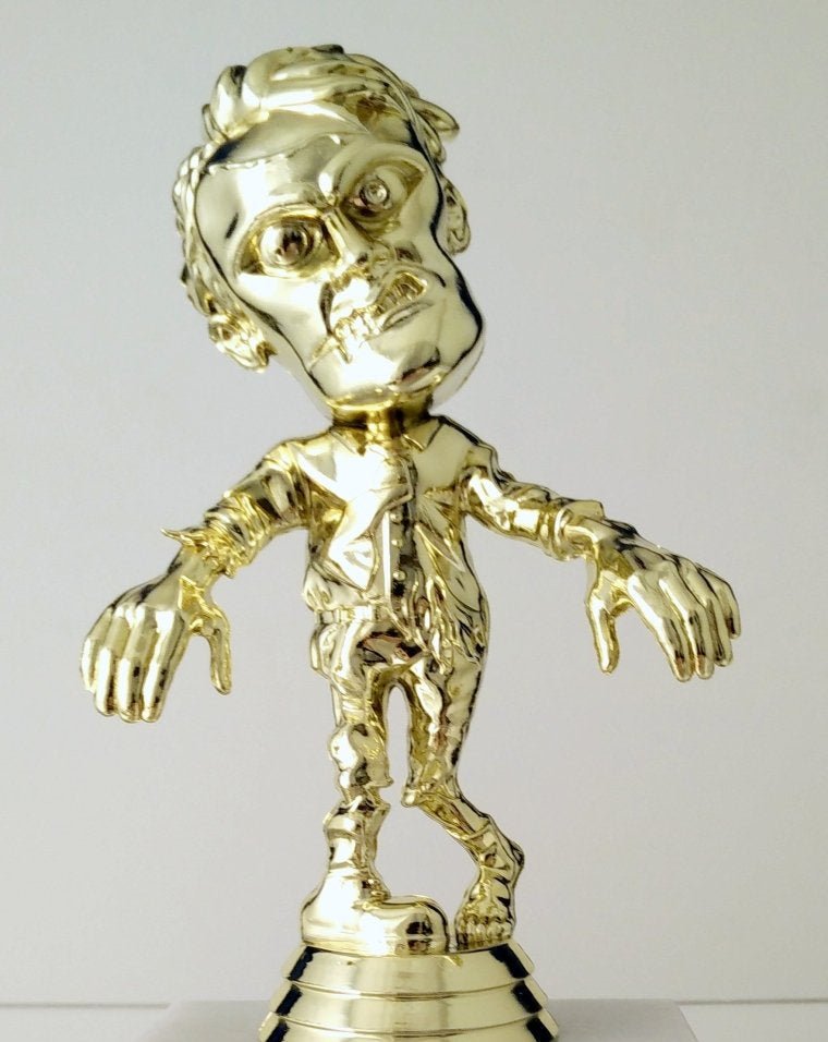 Halloween Figure Trophy on Black Round Base with Diamond Riser - Schoppy's Since 1921