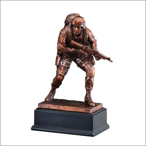 American Hero Series Marine Resin-Trophy-Schoppy&