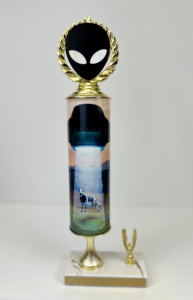 Alien Vector Cut Grandmaster Trophy - Schoppy's Since 1921