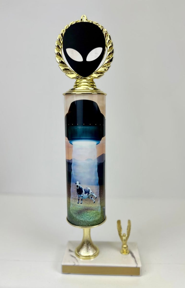 Alien Vector Cut Grandmaster Trophy - Schoppy's Since 1921