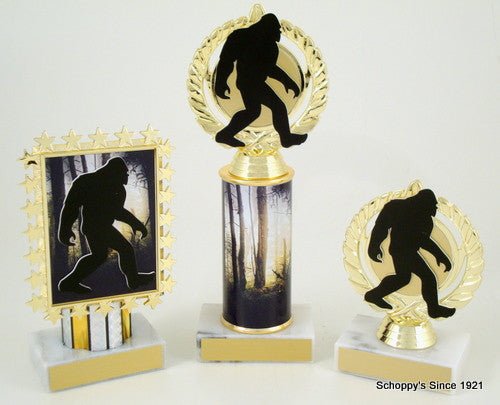 Bigfoot in the Woods Trophy - Schoppy's Since 1921