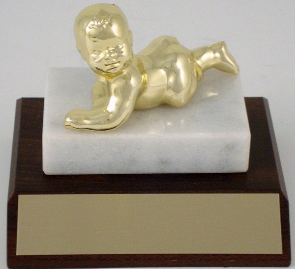 Crawling Baby Trophy - Schoppy's Since 1921