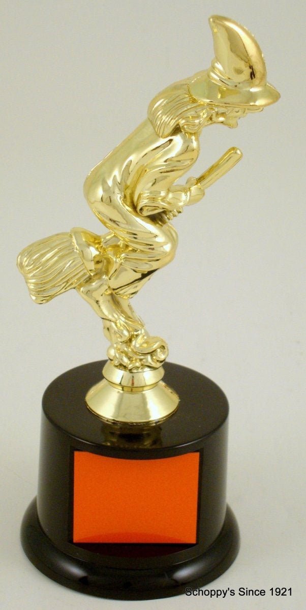 Halloween Figure Trophy - Schoppy&