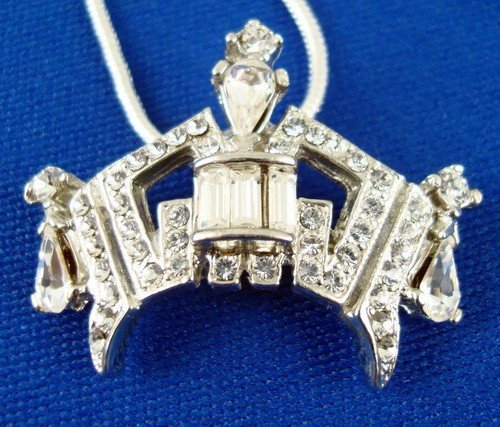 Medium Crown Charm Necklace - Schoppy's Since 1921