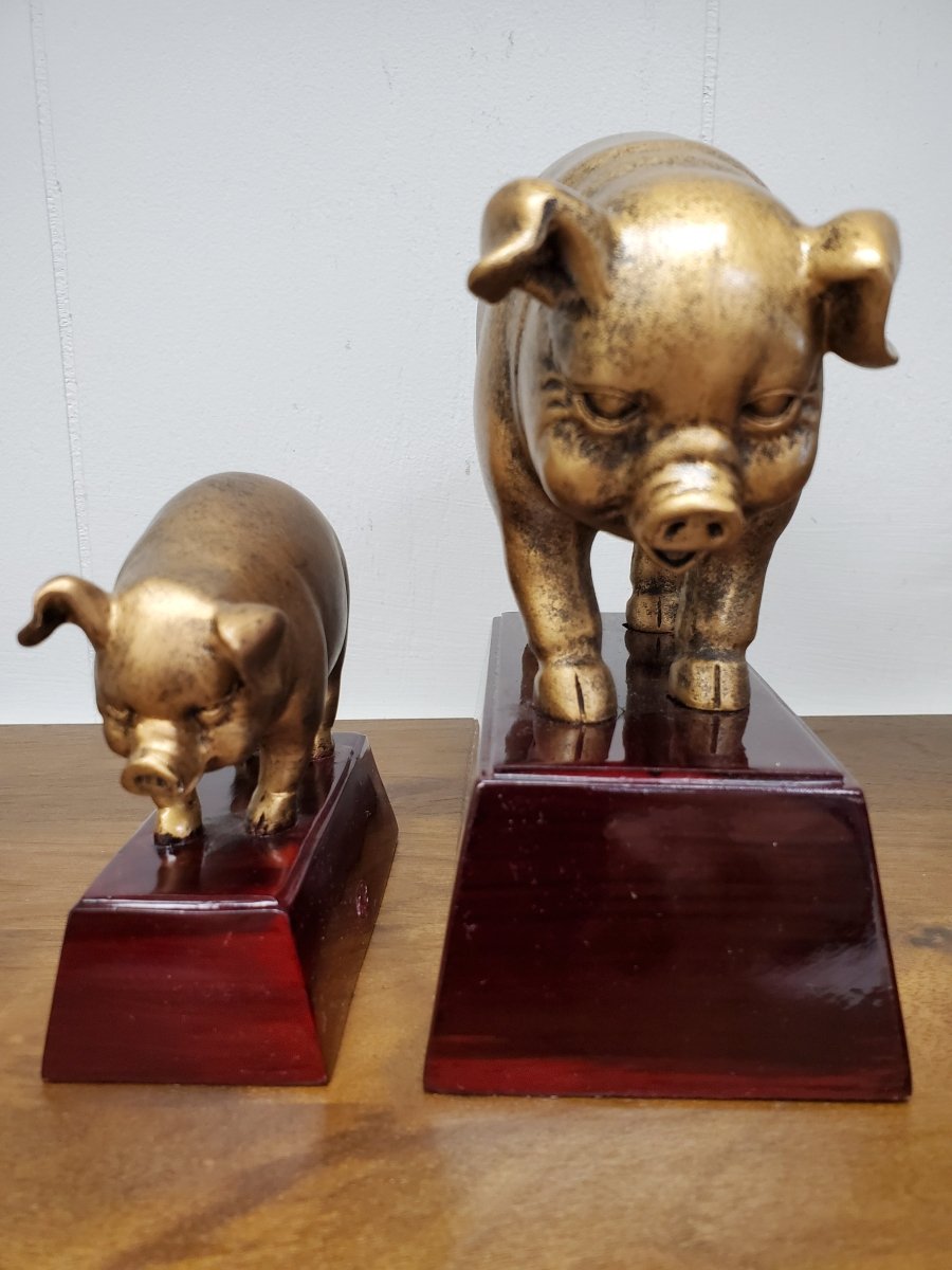 Pig Resin Trophy - Schoppy's Since 1921