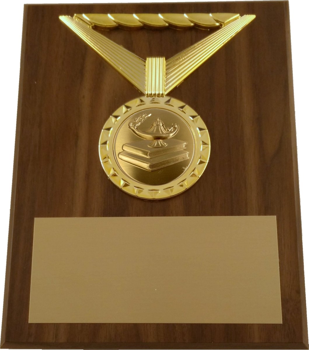 Ribbon Medallion Scholastic Plaque - Schoppy's Since 1921