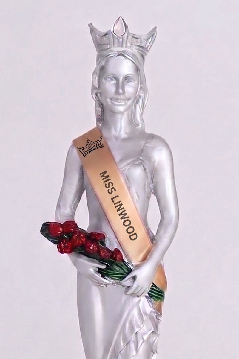 Schoppy Original Pageant Beauty Queen Trophy - JUMBO - Schoppy's Since 1921