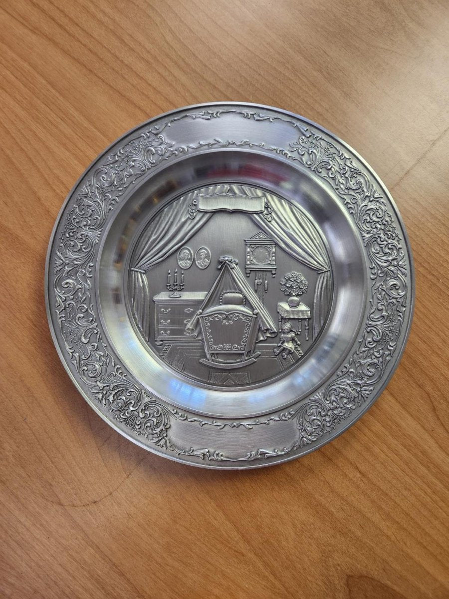 Solid Pewter Engravable Baby Plate - Schoppy's Since 1921